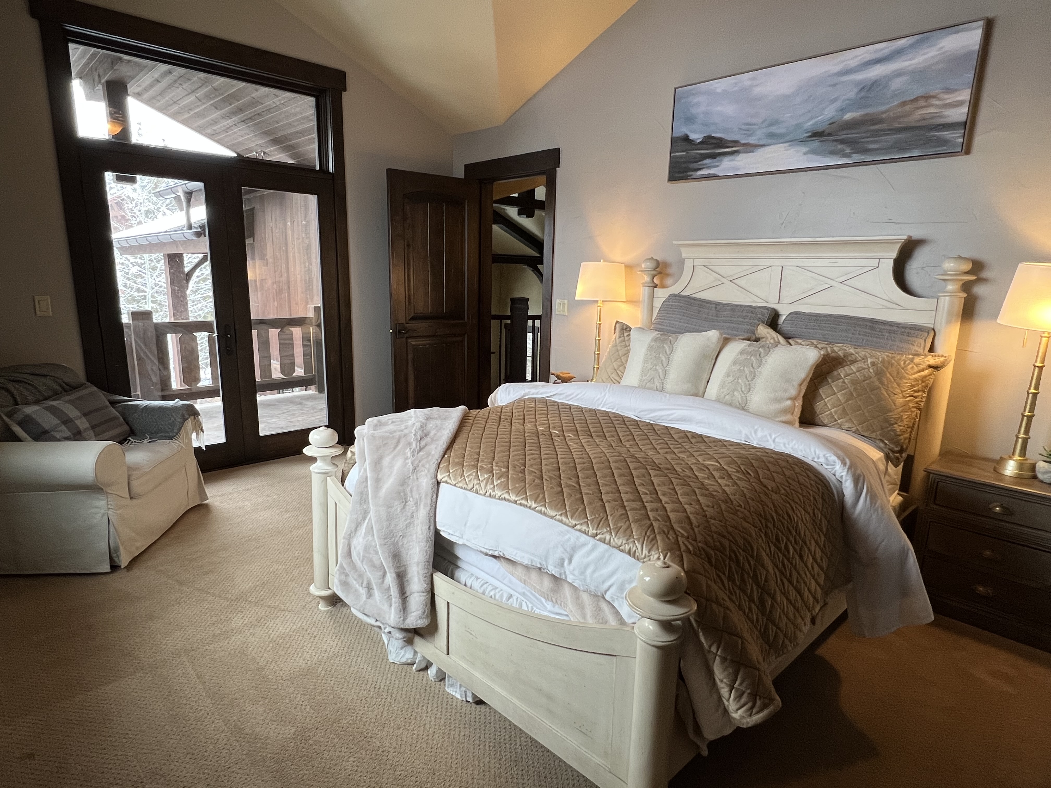 Chalet Image